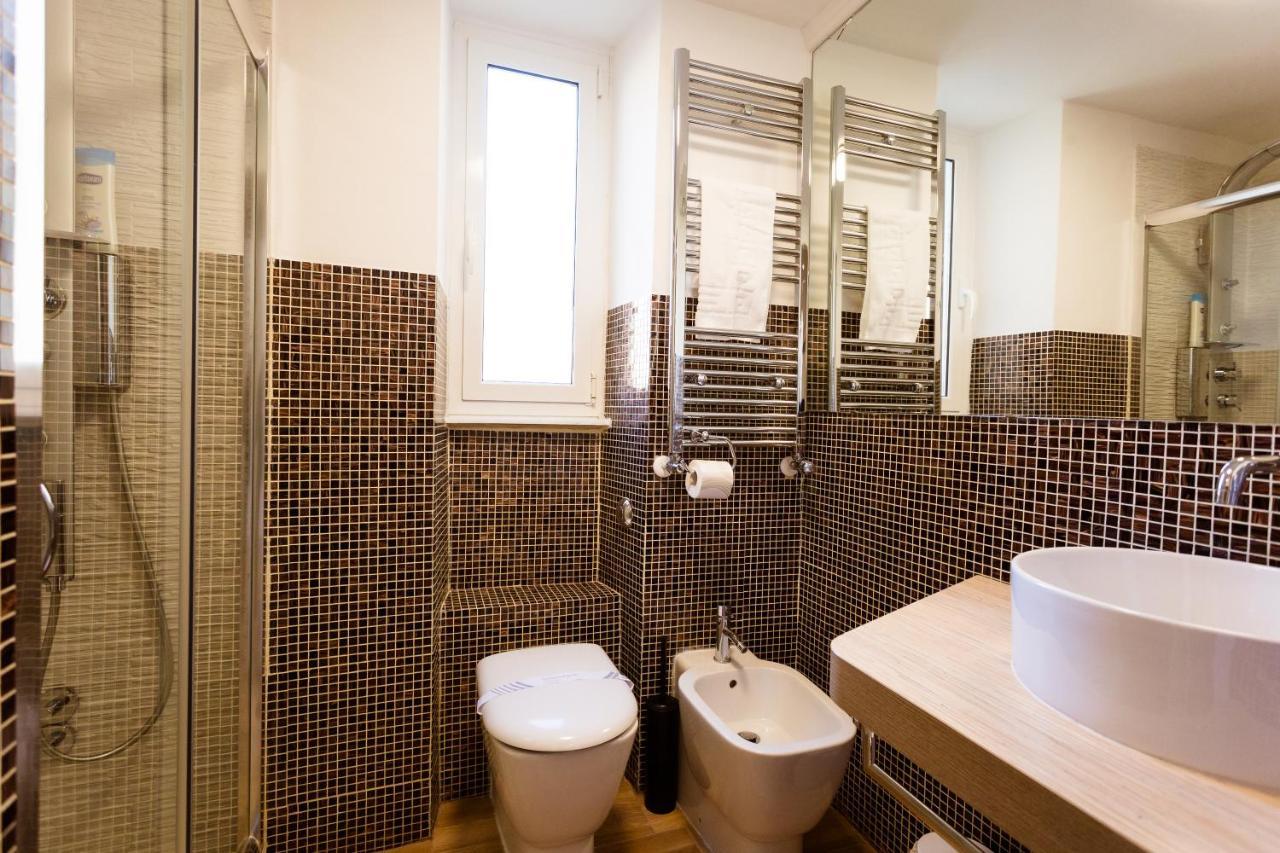 Apartments And Suites 5 Terre Специя Екстериор снимка